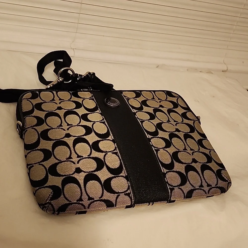 COACH LAPTOP OR TABLET CASE